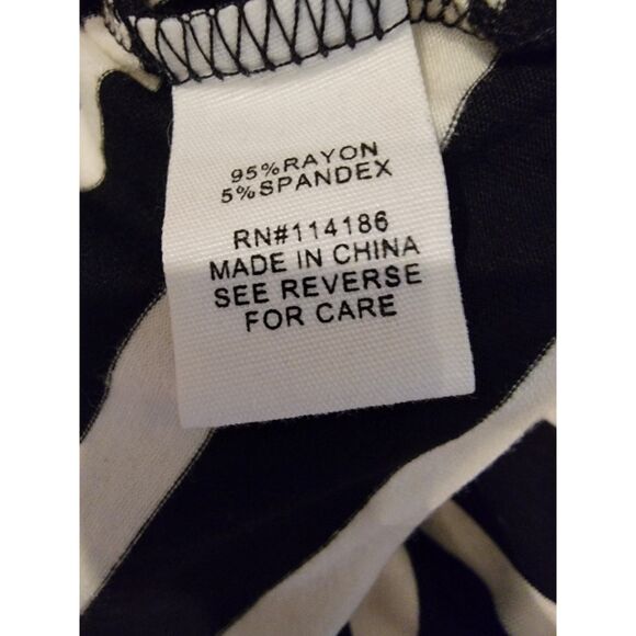 89th & Madison Black and White Striped Top with Cutout Sleeve Detail - Size L - Picture 4 of 6